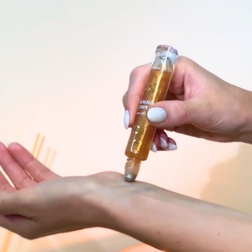 シア＆ククイ　オードパルファム シマーロールオン 9ml