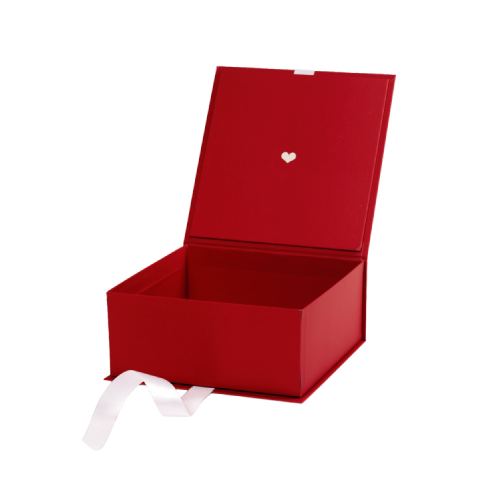 クイーンオブハート/ギフトボックス M | Laline（ラリン）オンライン